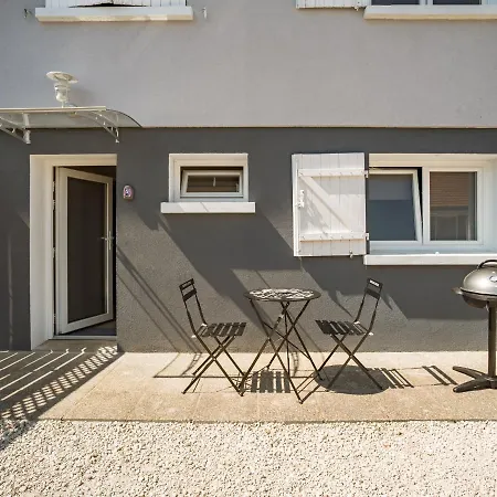 Le Cosy - Providence - Parking - Terrasse Apartment *